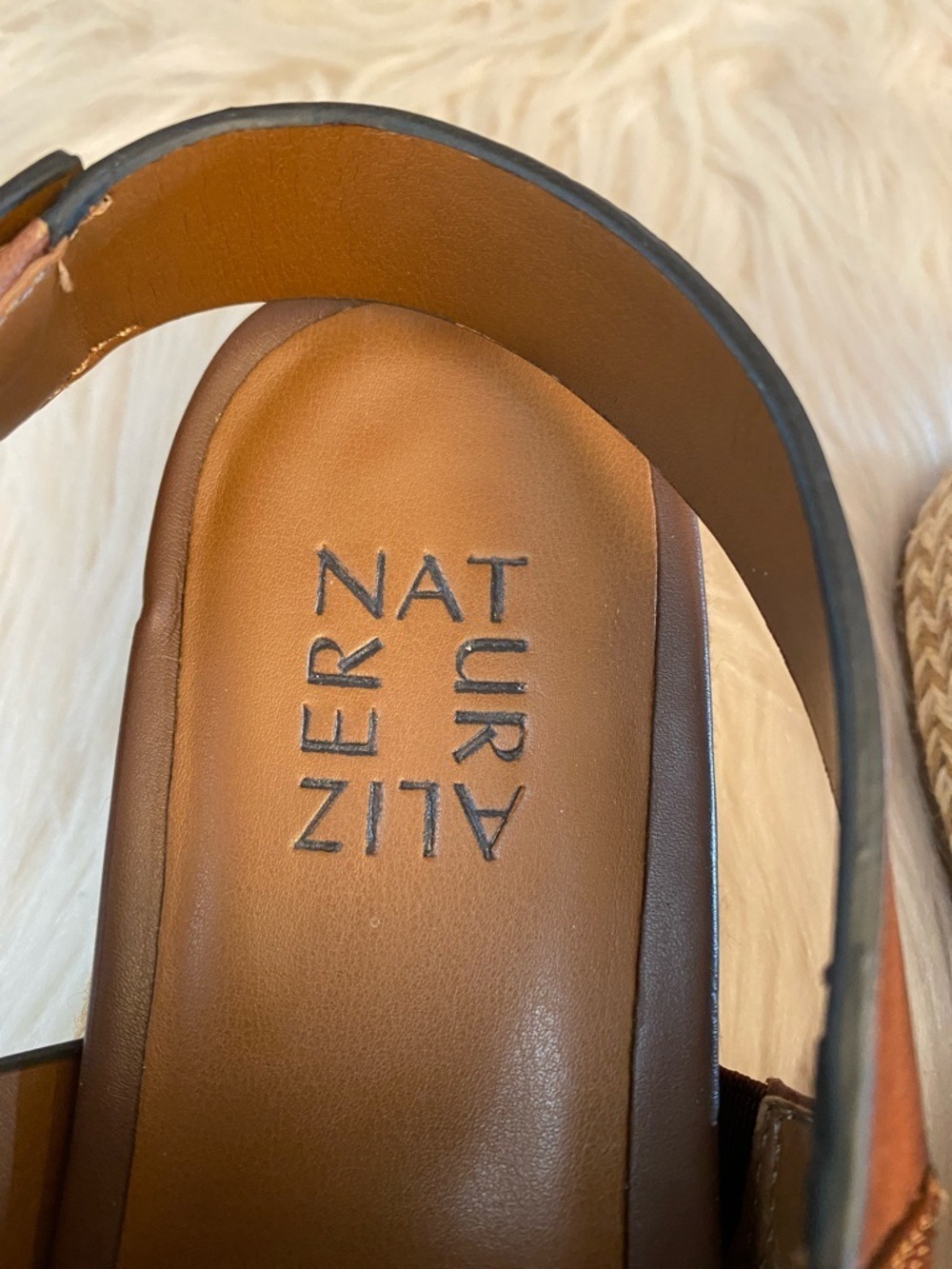 Naturalizer Patience Platform Brown Leather Sandals, Size 9.5 - Picture 15 of 16